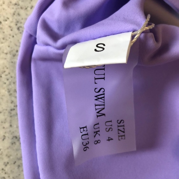 Adorable Bandeau Bikini - Picture 7 of 8